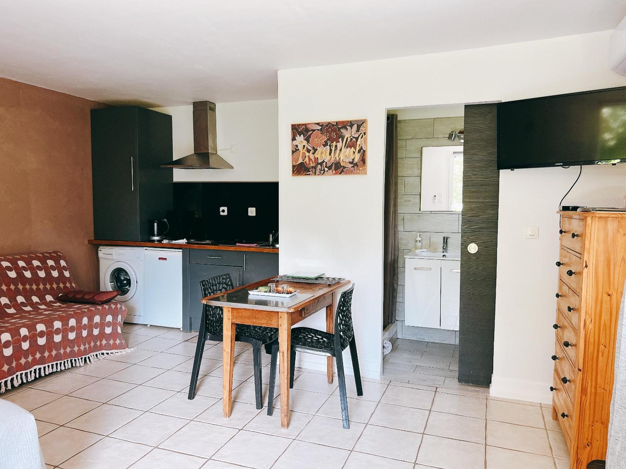 Casamacce Studio Climatise Avec Terrasse, Small Comfortable Apartment Free Parking, Air-Conditioned & Wifi Corte  Exterior photo
